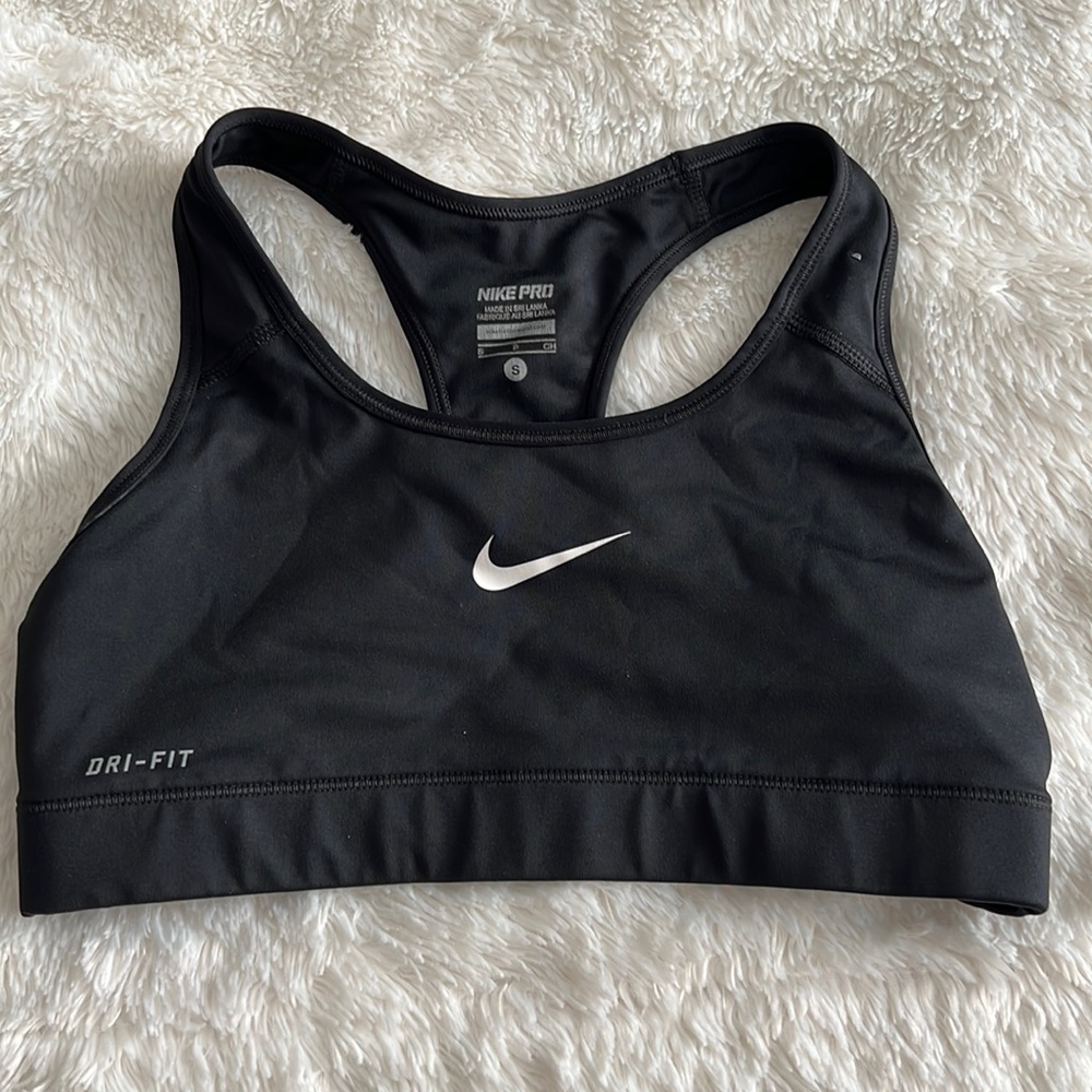 Nike Pro Sports Bra